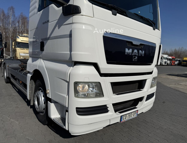 Ciężarówka podwozie MAN TGX 26.360