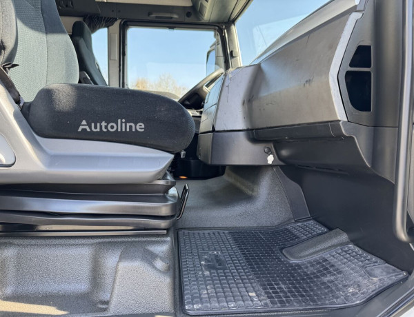 Ciężarówka podwozie MAN TGX 26.360