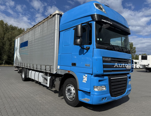Ciężarówka firanka DAF XF 105 410 ATe winda retarder air integral import France