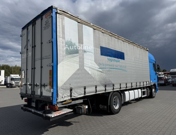 Ciężarówka firanka DAF XF 105 410 ATe winda retarder air integral import France