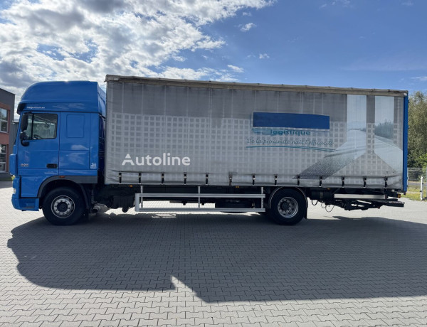 Ciężarówka firanka DAF XF 105 410 ATe winda retarder air integral import France