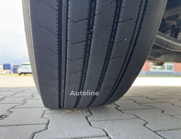 Ciężarówka firanka DAF XF 105 410 ATe winda retarder air integral import France