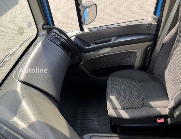 Ciężarówka firanka DAF XF 105 410 ATe winda retarder air integral import France