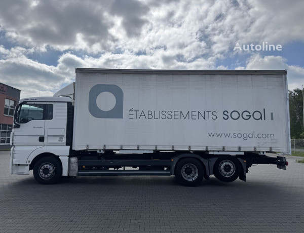 Ciężarówka plandeka MAN TGX 26.360 BLS 6x2 BDF tylko 450tys.km!!! Import France